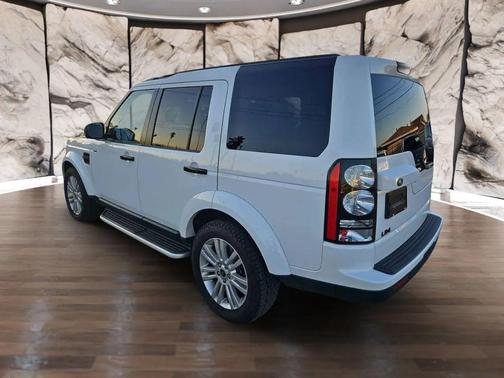 2016 Land Rover LR4 Base