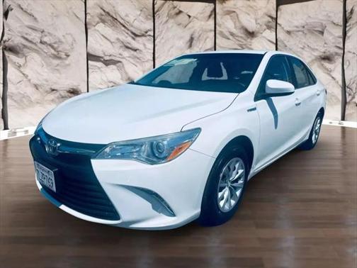 2015 Toyota Camry Hybrid SE