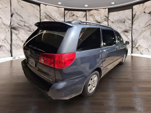 2008 Toyota Sienna XLE Limited