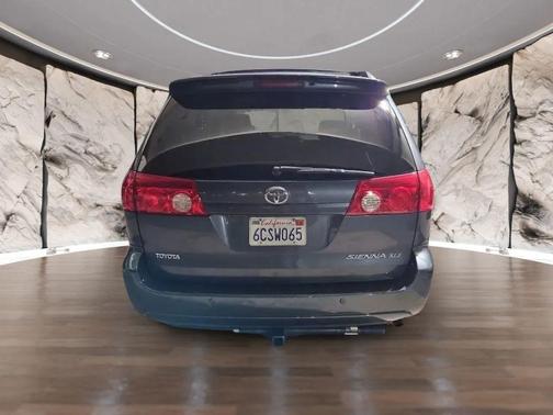 2008 Toyota Sienna XLE Limited