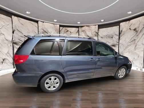 2008 Toyota Sienna XLE Limited