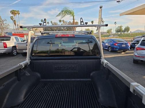 2013 Nissan Frontier SV