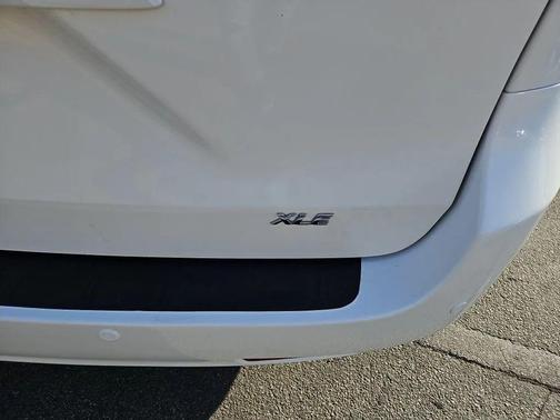 2011 Toyota Sienna XLE