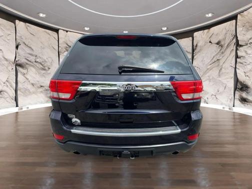 2011 Jeep Grand Cherokee Overland