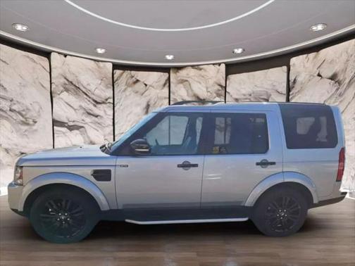 2016 Land Rover LR4 Base