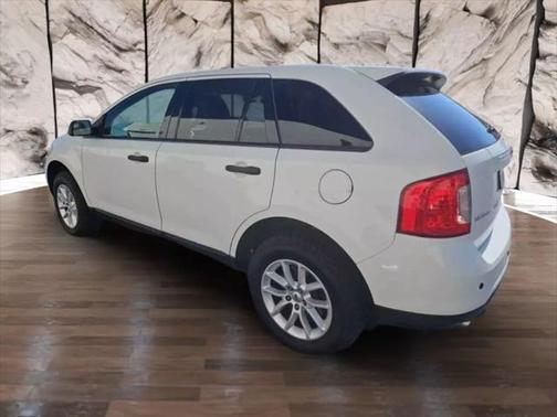 2013 Ford Edge SE