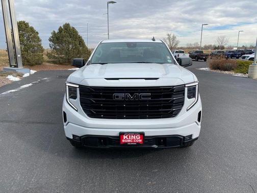 Photo 2 of 20 of 2023 GMC Sierra 1500 Elevation