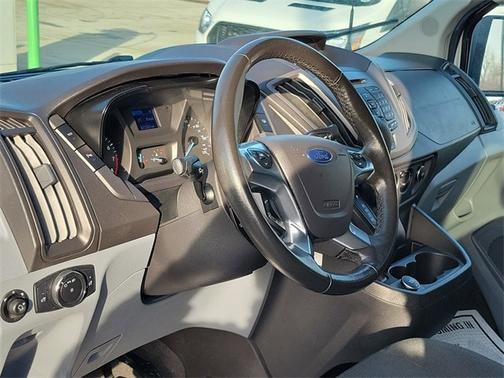 2017 Ford Transit-150 XL