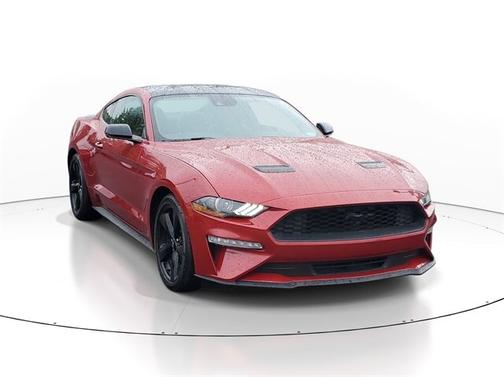 2023 Ford Mustang ECOBOOST PREMIUM