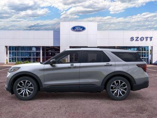 Carbonized Gray Metallic 2026 Ford Explorer ST-Line