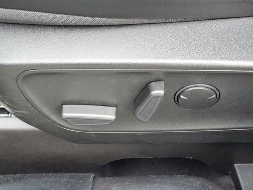 CARBONIZED GRAY METALLIC 2023 Ford Escape ST-LINE