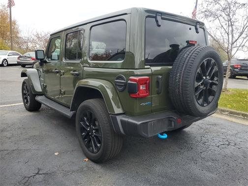 2022 Jeep Wrangler Unlimited SAHARA