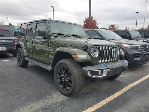 2022 Jeep Wrangler Unlimited SAHARA
