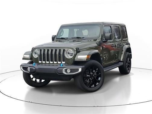 2022 Jeep Wrangler Unlimited SAHARA