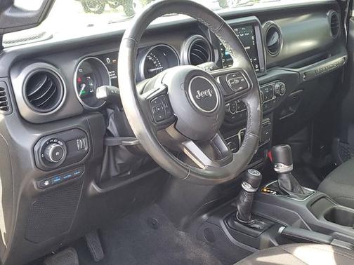 Black Clearcoat 2023 Jeep Wrangler BASE