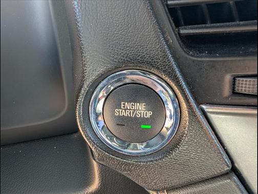 Silver Ice Metallic 2018 Chevrolet Suburban Premier