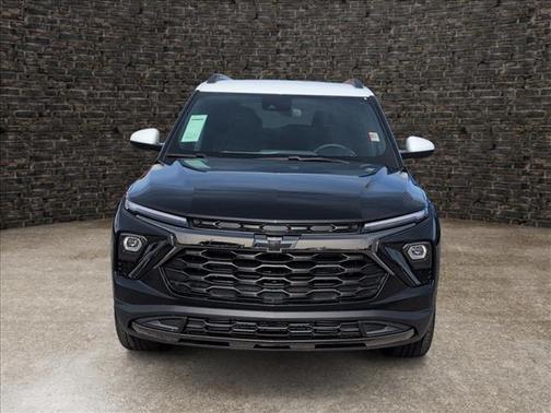 Mosaic Black Metallic 2026 Chevrolet Trailblazer ACTIV
