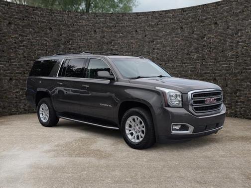 2020 GMC Yukon XL SLT
