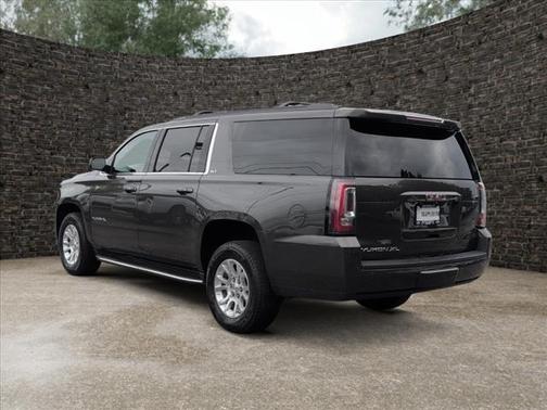2020 GMC Yukon XL SLT