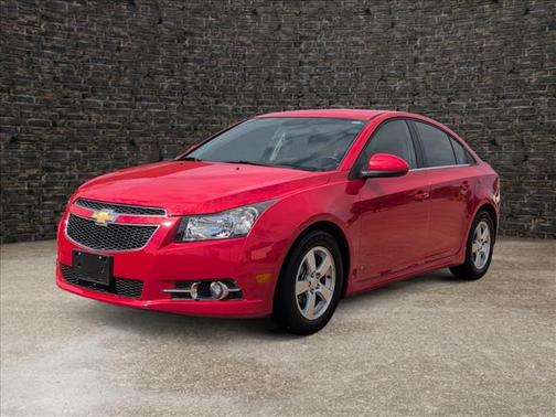 Red 2014 Chevrolet Cruze 1LT