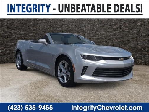 Silver Ice Metallic 2018 Chevrolet Camaro 1LT
