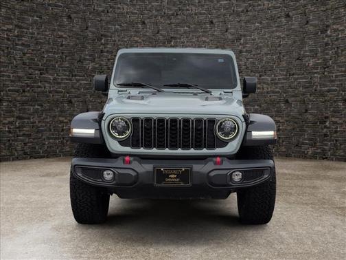 Earl Clearcoat 2024 Jeep Wrangler Rubicon