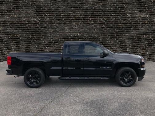 2017 Chevrolet Silverado 1500 WT