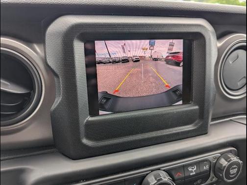 2023 Jeep Gladiator Sport