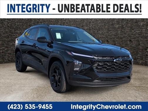 Mosaic Black Metallic 2026 Chevrolet Trax LT