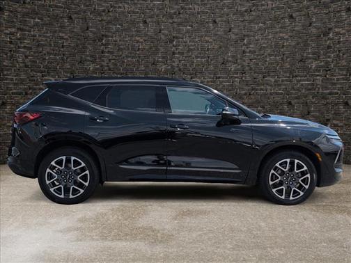 Black 2023 Chevrolet Blazer RS