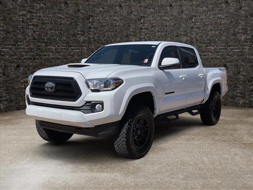 Super White 2021 Toyota Tacoma TRD Sport