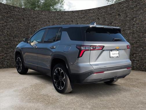 Sterling Gray Metallic 2027 Chevrolet Equinox LT