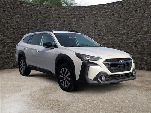 Crystal White Pearl 2023 Subaru Outback Premium