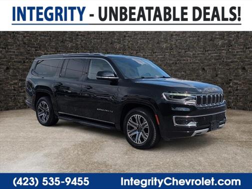 Diamond Black 2024 Jeep Wagoneer L Series II SUV