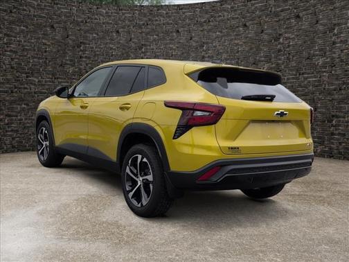 Nitro Yellow 2025 Chevrolet Trax 1RS