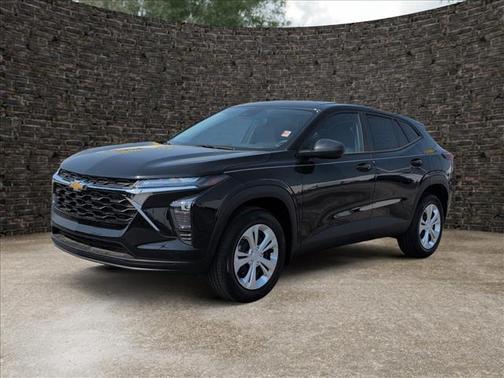 Mosaic Black Metallic 2026 Chevrolet Trax LS