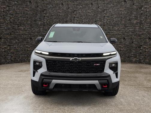 Polar White 2026 Chevrolet Traverse Z71
