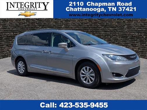 2019 Chrysler Pacifica Touring-L