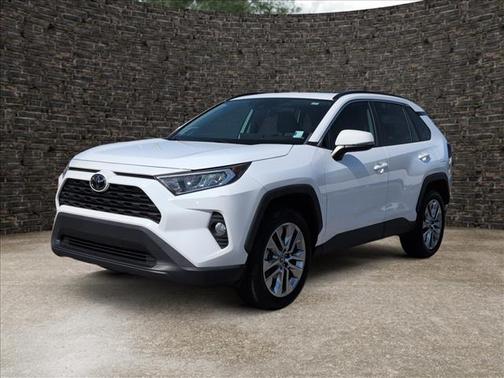 Super White 2019 Toyota RAV4 XLE Premium