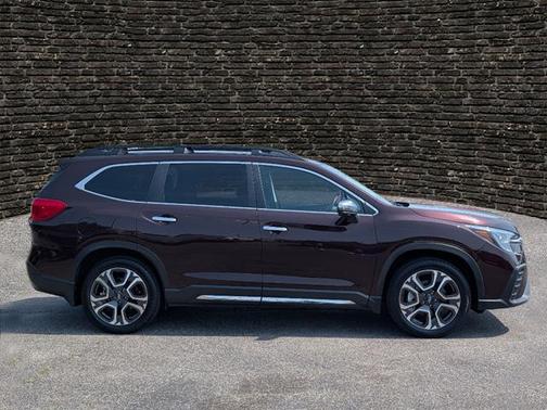 2023 Subaru Ascent Touring 7-Passenger