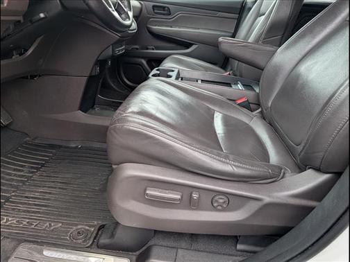 White 2020 Honda Odyssey EX-L