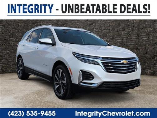 Iridescent Pearl Tricoat 2024 Chevrolet Equinox Premier