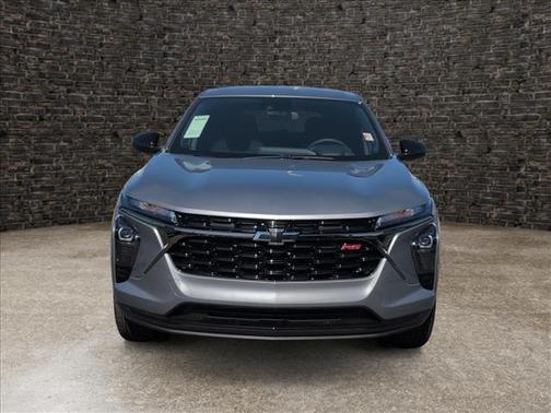 Sterling Gray Metallic 2026 Chevrolet Trax 1RS