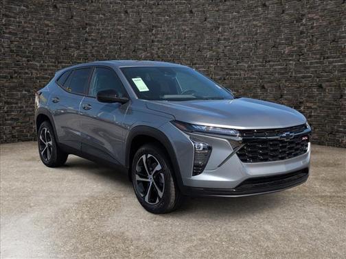 Sterling Gray Metallic 2026 Chevrolet Trax 1RS