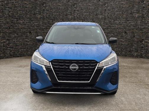 2022 Nissan Kicks S