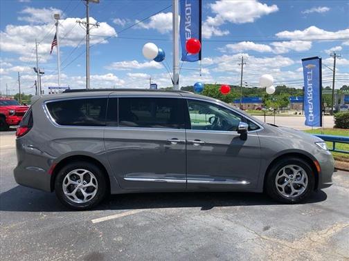 2023 Chrysler Pacifica Limited