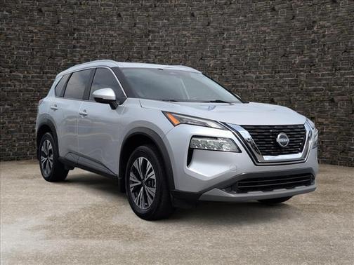 Brilliant Silver Metallic 2022 Nissan Rogue SV