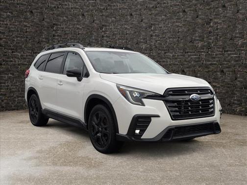 Crystal White Pearl 2023 Subaru Ascent Onyx Edition