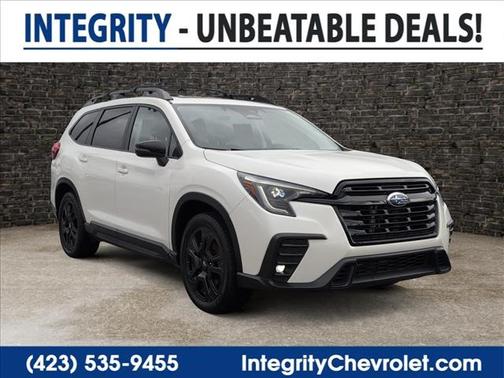 Crystal White Pearl 2023 Subaru Ascent Onyx Edition