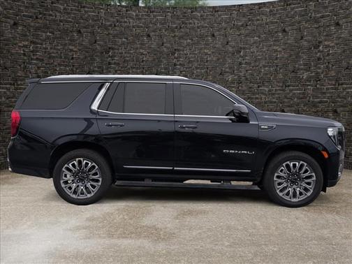 Midnight Blue Metallic 2023 GMC Yukon Denali Ultimate
